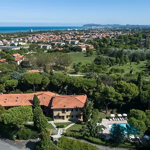 Residenze Al Colle Dei Pini Apartmanhotel